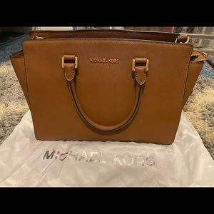 Michael Kors satchel